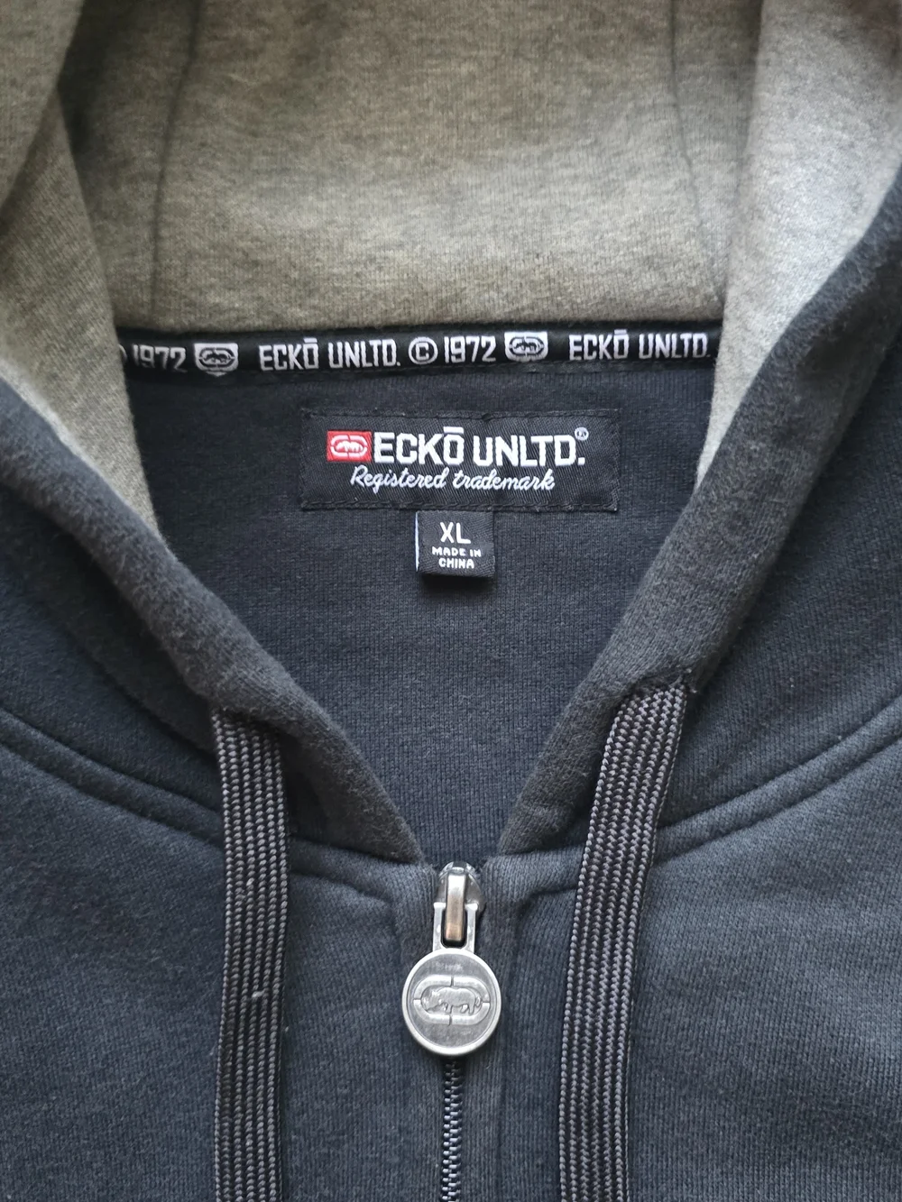Ecko Unltd Men's Black Zip-Up Hooded Jacket with Red Logo